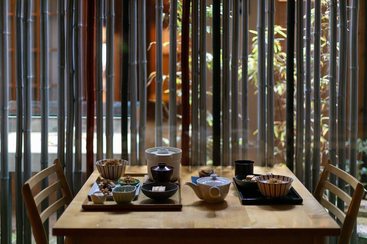 やよいのカフェ